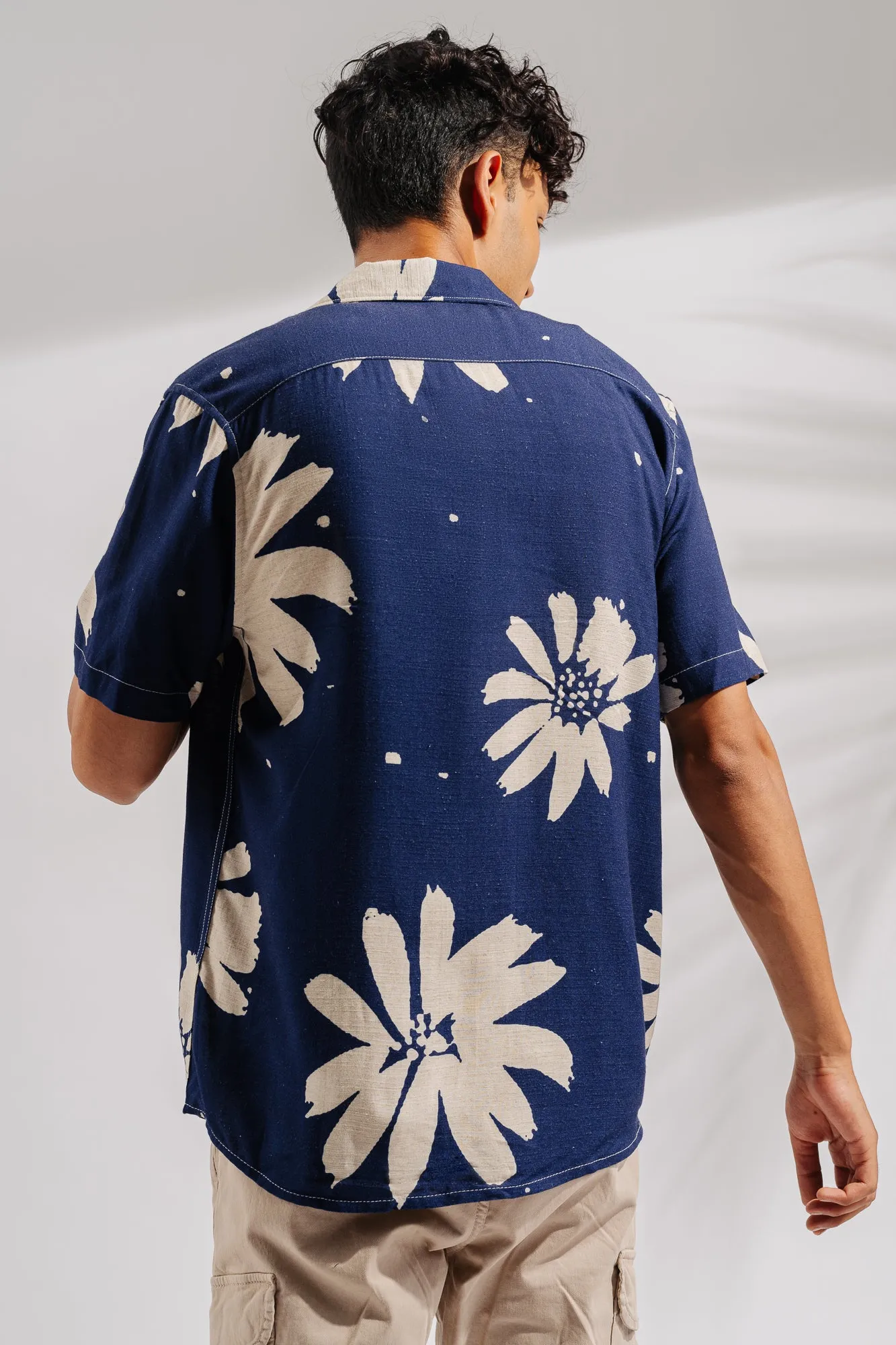 Cut Out Floral Men's Linen Shirt