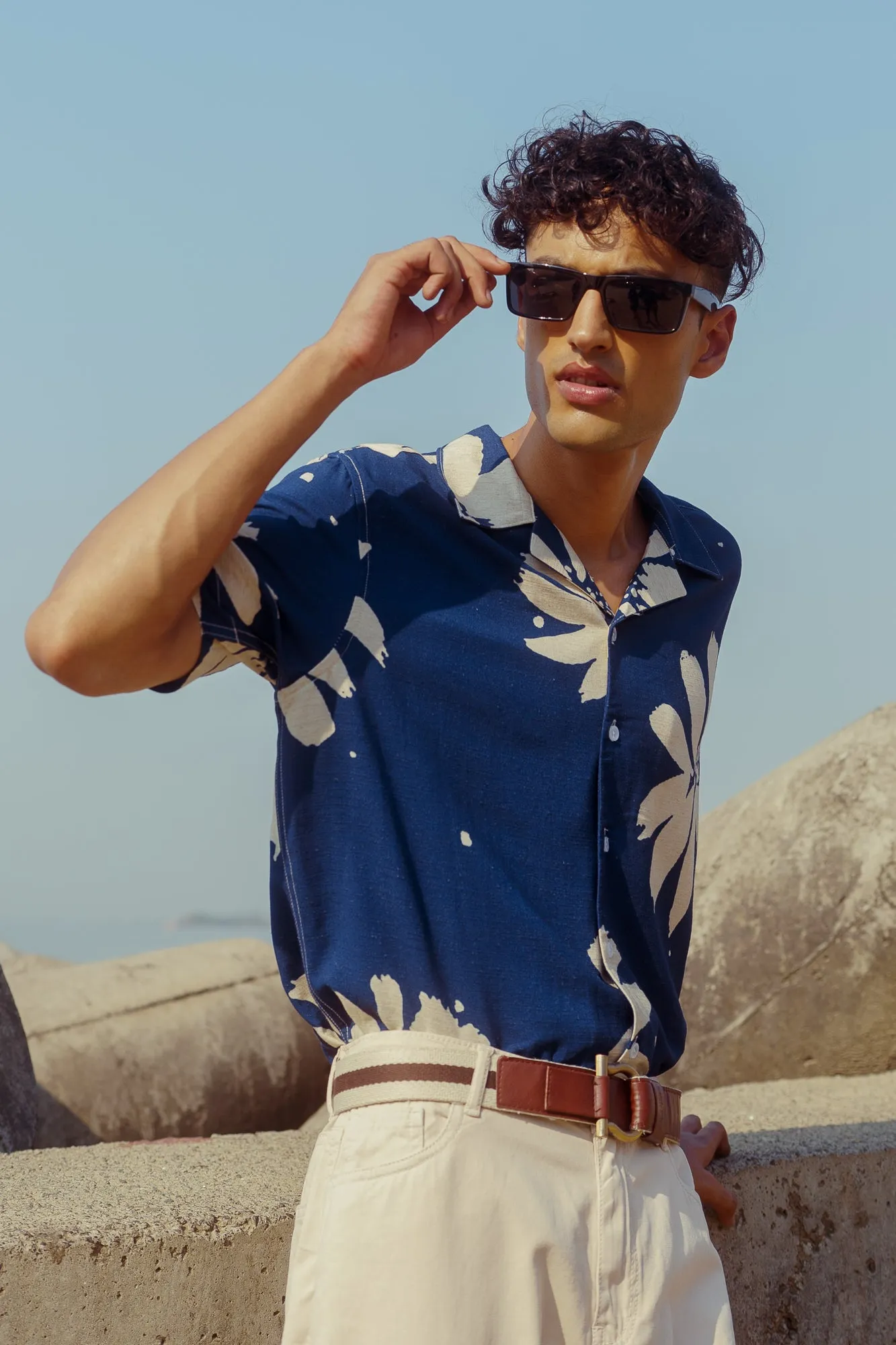 Cut Out Floral Men's Linen Shirt