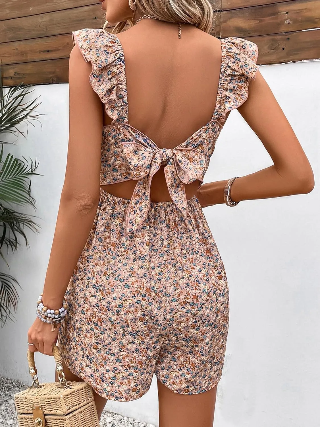 SOLY HUX Women's Summer Romper Floral Rompers Square Neck Ruffle Sleeveless Flowy Shorts Jumpsuits Vacation Outfits for Women